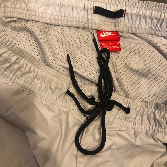 Men's XL Nike Sweatpants White and Gray Preowned - Picture 2 of 5
